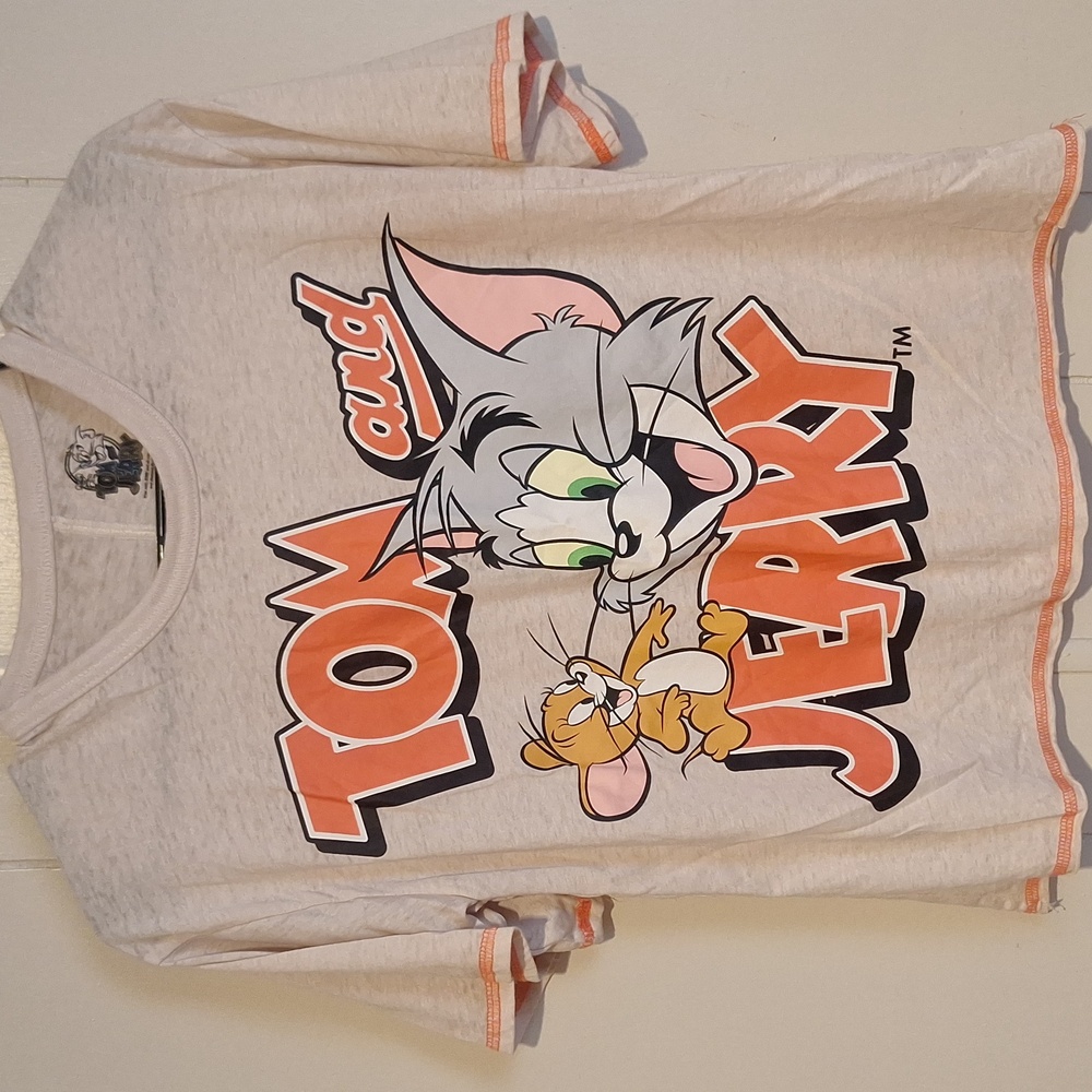 Tom and Jerry Graphic Tee Shirt Size Small